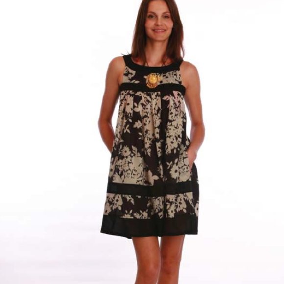 Trapeze Dress - Picture 1 of 1